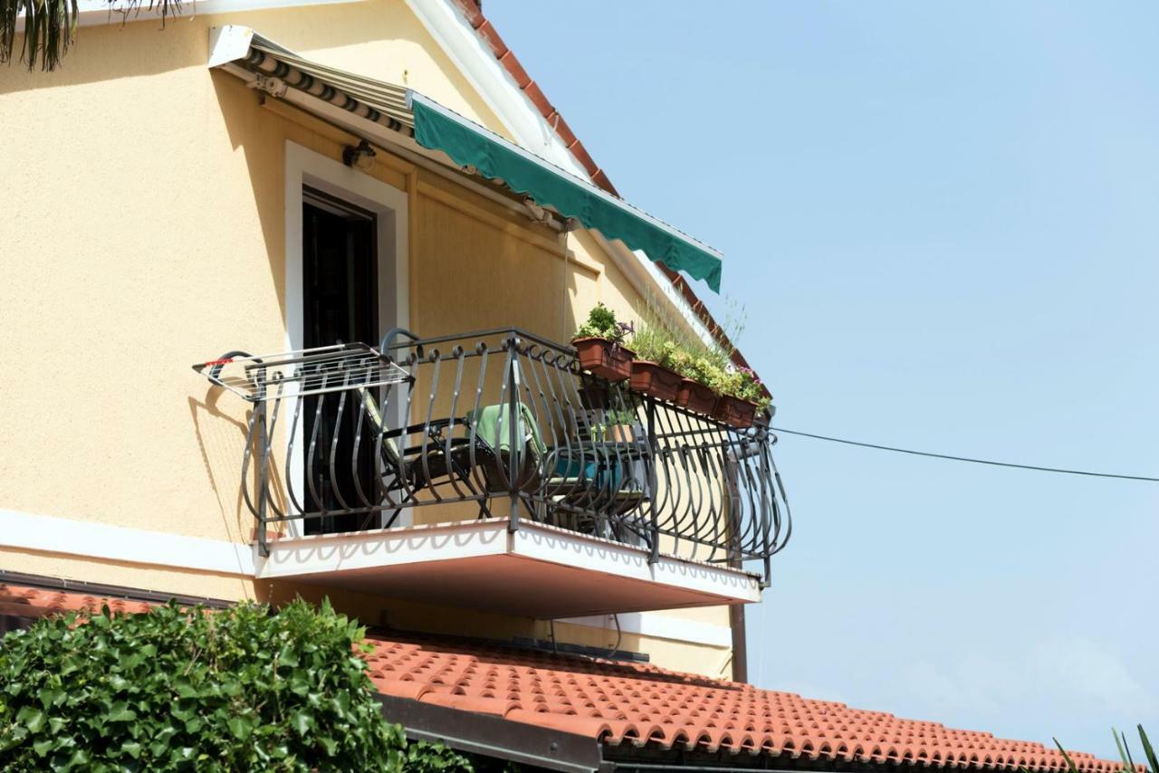 Apartments Villa Zara Lovran Zewnętrze zdjęcie