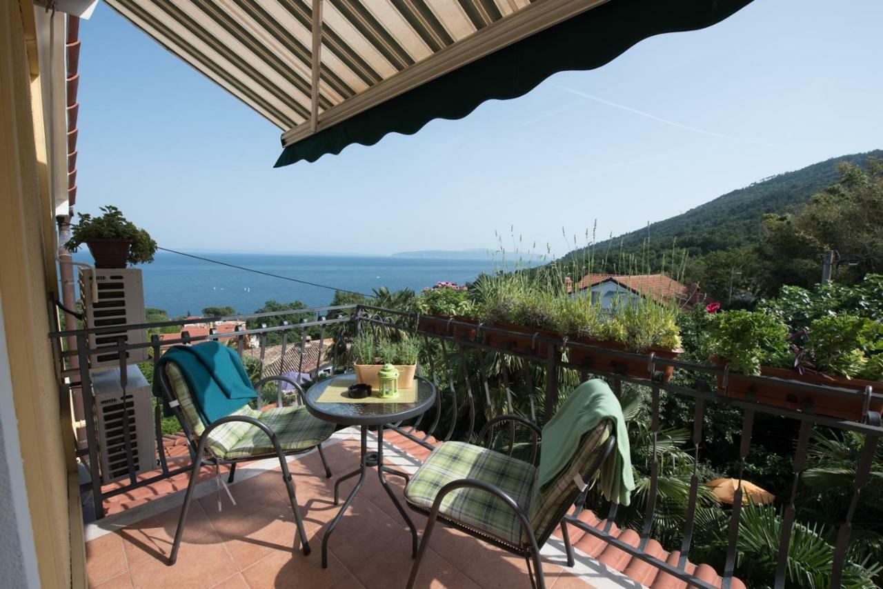 Apartments Villa Zara Lovran Zewnętrze zdjęcie