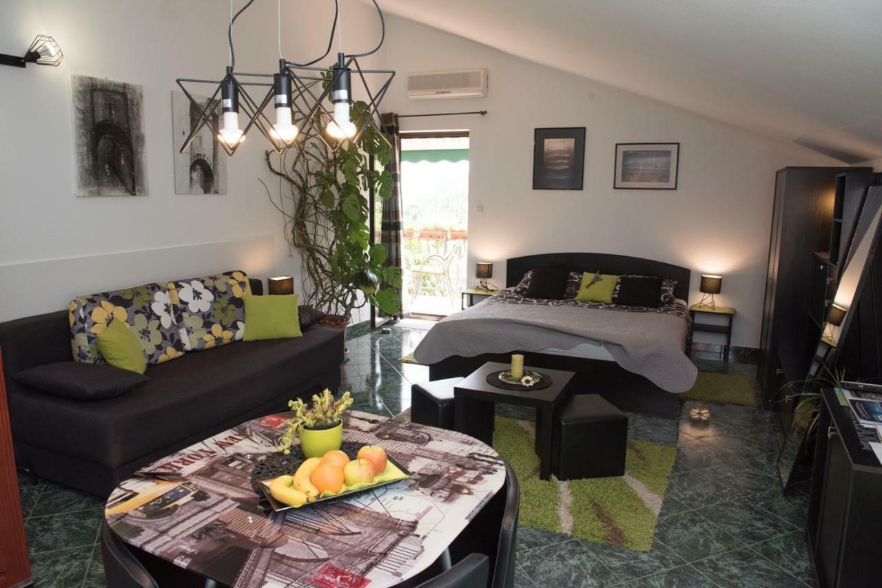 Apartments Villa Zara Lovran Zewnętrze zdjęcie